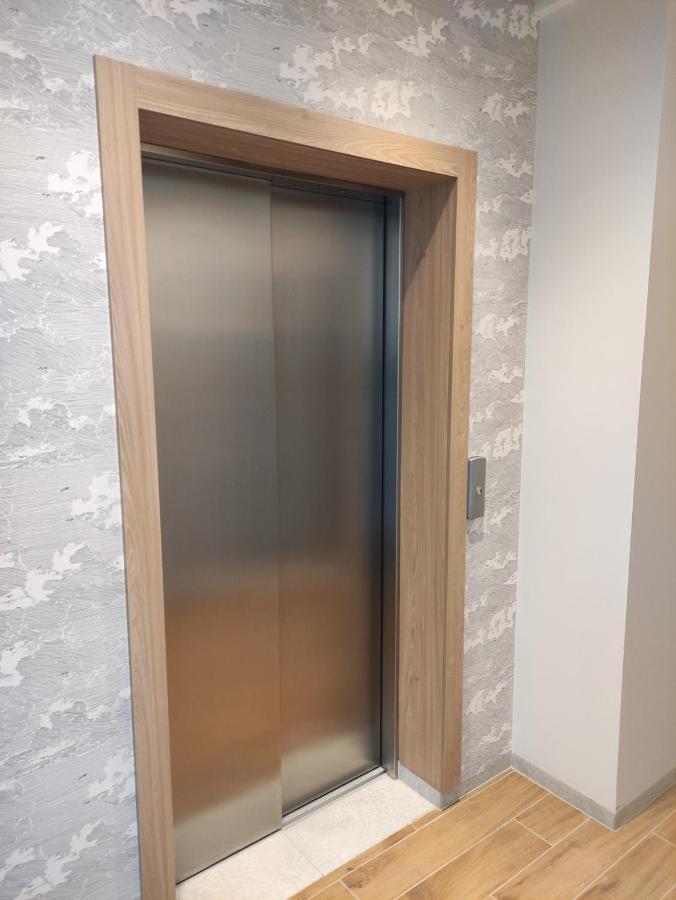 גדינייה Luxus Apartament Tulipan מראה חיצוני תמונה
