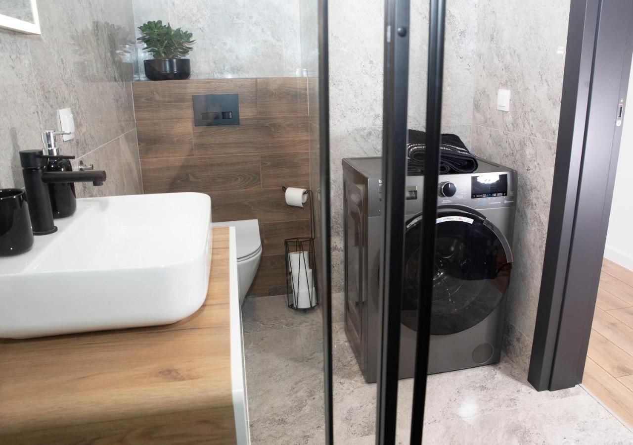 גדינייה Luxus Apartament Tulipan מראה חיצוני תמונה